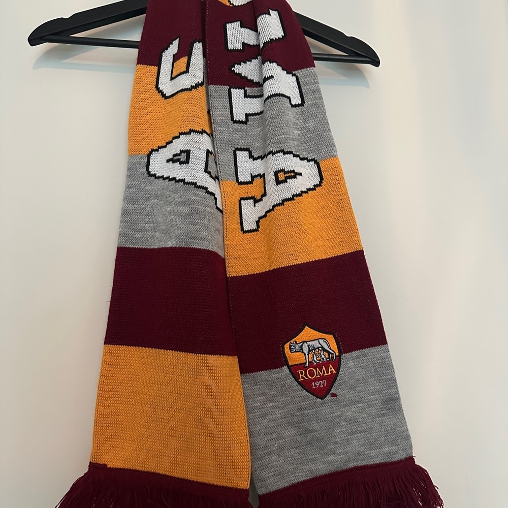 AS Roma football scarf